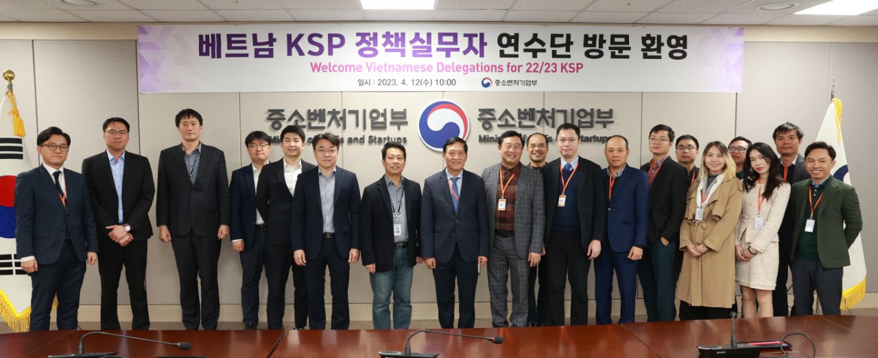 Thúc đẩy khởi nghiệp sáng tạo để thực hiện đột phá chiến lược