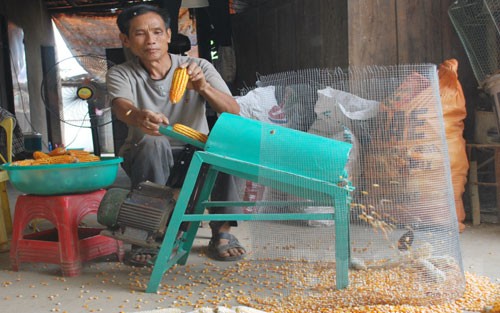 Sáng chế của ‘kỹ sư chân đất’ giúp giải bài toán năng suất