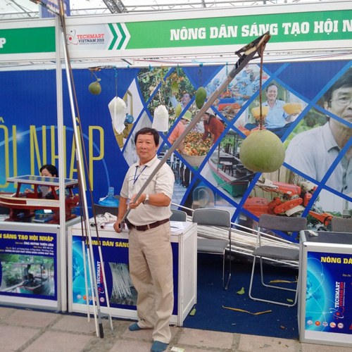 Bán vàng cưới để làm sáng chế