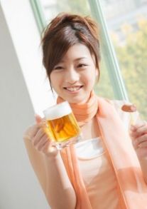 Uống bia trong mùa nóng – nên cẩn thận!