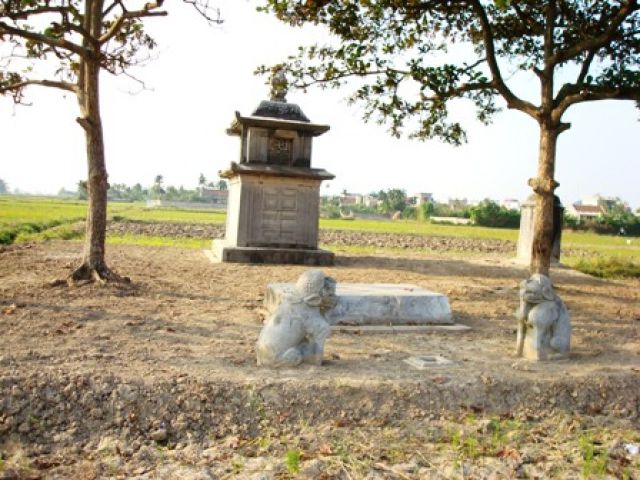 Khu di tích thờ bà Nguyễn Thị Trị, tại xã Bình Lãng, huyện Tứ Kỳ