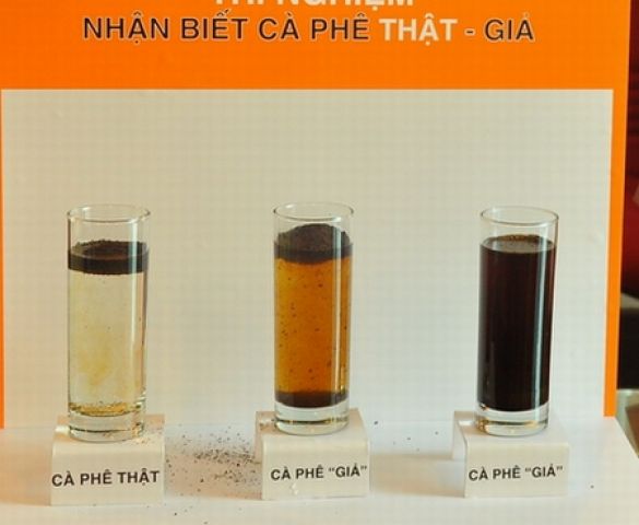 Cách phân biệt cà phê thật và phụ gia độc hại.