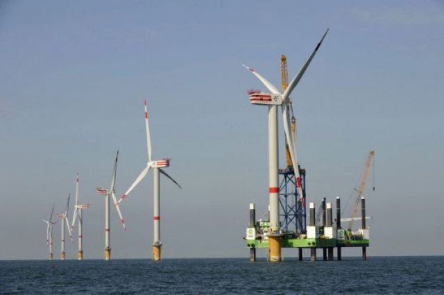 Điện gió trên biển Việt Nam bắt đầu lên lưới
